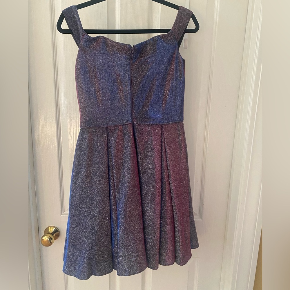 Dress - Picture 1 of 3